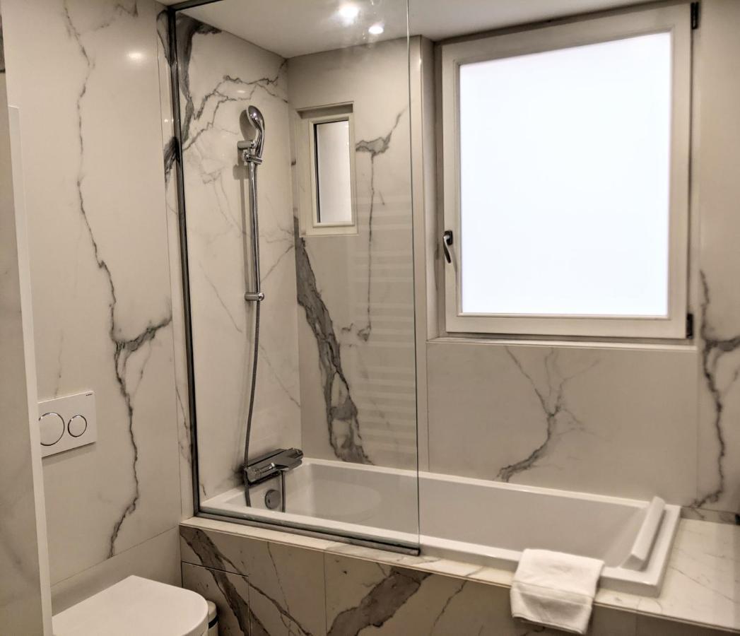 Residences Harcourt - Ile Saint Louis - Parigi