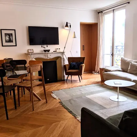 Residences Harcourt - Ile Saint Louis - Parigi