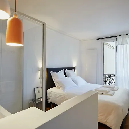 Residences Harcourt - Ile Saint Louis - Parigi